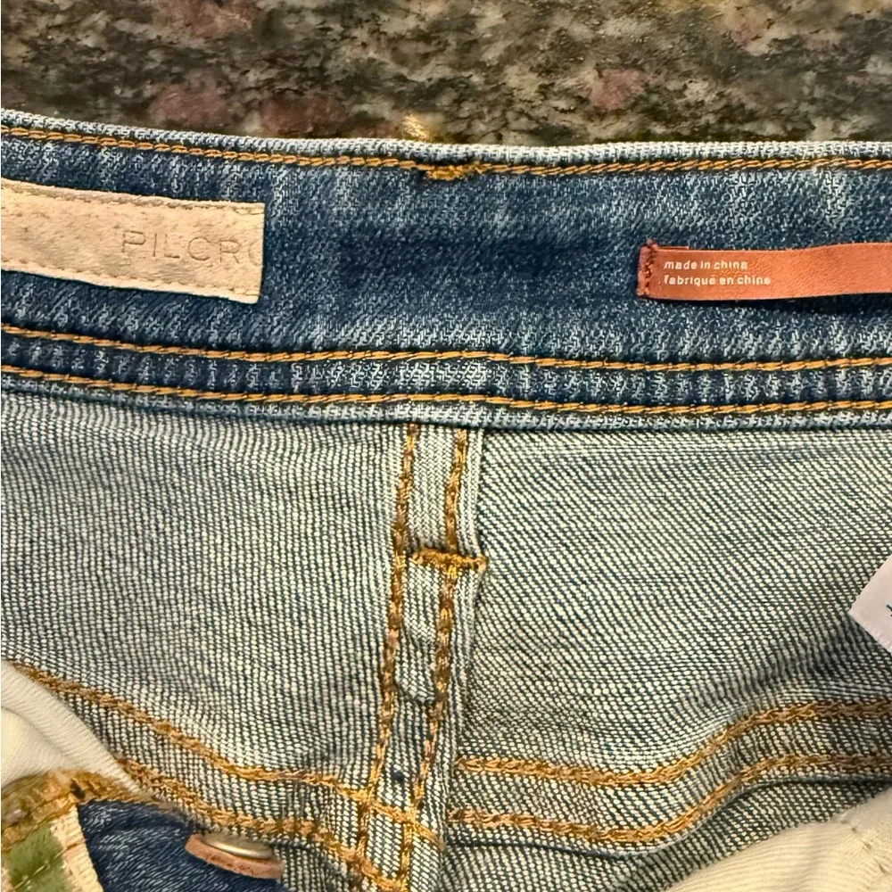 Anthropologie Pilcro High-Rise Denim Shorts Size 30 Button Fly Distressed - Picture 4 of 6